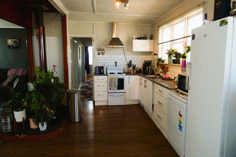 Photo of property in 66 Rintoul Street, Westport, 7825