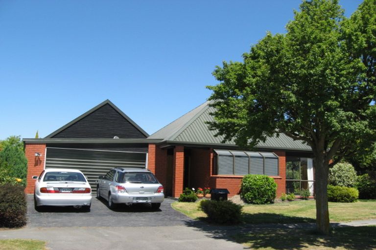Photo of property in 23 Greystoke Lane, Avonhead, Christchurch, 8042