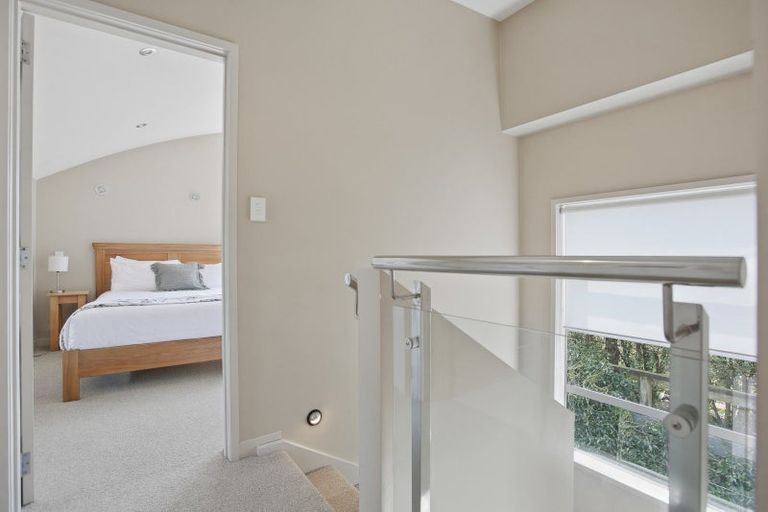 Photo of property in 32c Gilbert Street, New Plymouth, 4310