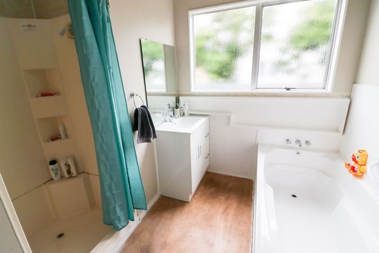 Photo of property in 52 Burns Street, Dannevirke, 4930