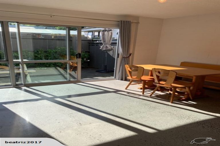 Photo of property in 2/6 Opoia Drive, Hamilton East, Hamilton, 3216