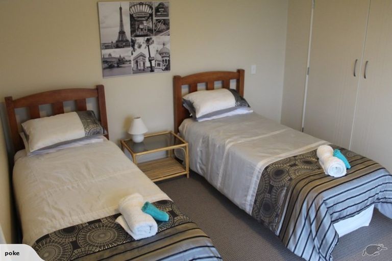 Photo of property in 5 Glamorgan Street, Moeraki, 9482