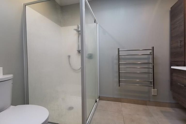 Photo of property in 19a Railway Avenue, Alicetown, Lower Hutt, 5010