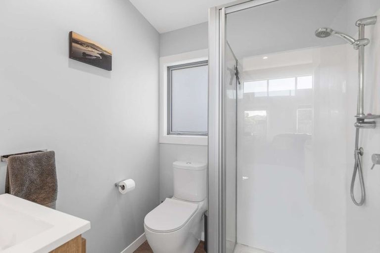 Photo of property in 60 Rua Avenue, Waitarere Beach, Levin, 5510