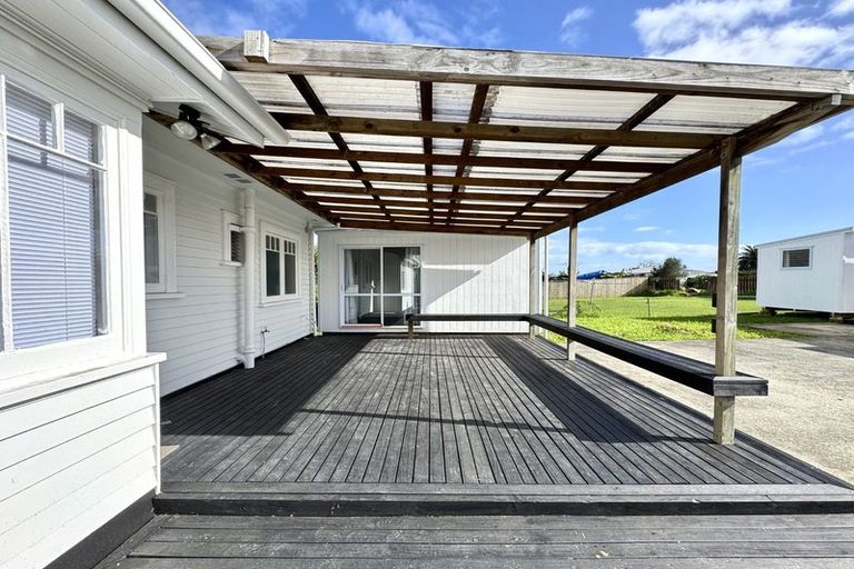 Photo of property in 222 East Tamaki Road, Otara, Auckland, 2023