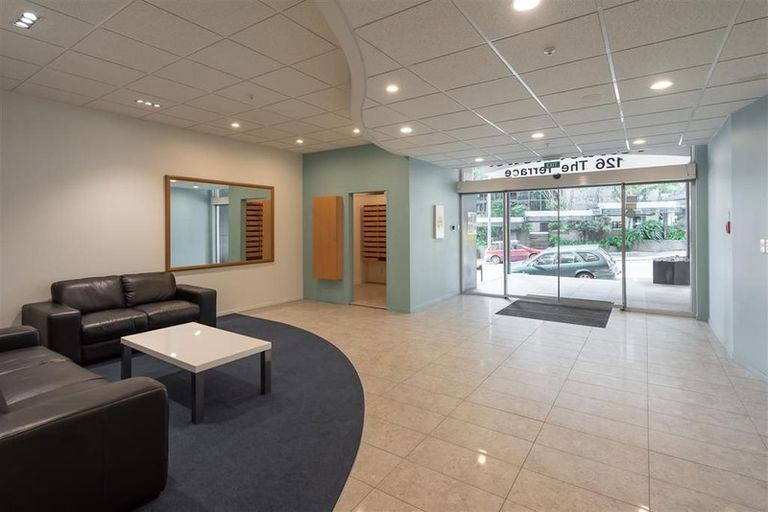 Photo of property in Terrace Tower Apartments, 1a/126 The Terrace, Wellington Central, Wellington, 6011