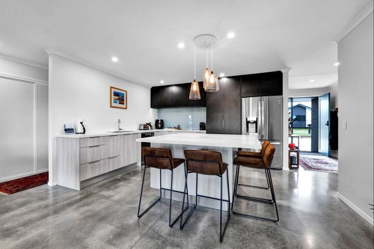 Photo of property in 26 Papawhero Drive, Bell Block, New Plymouth, 4312