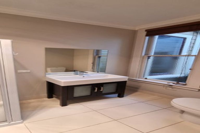 Photo of property in 17 Kensington Street, Te Aro, Wellington, 6011