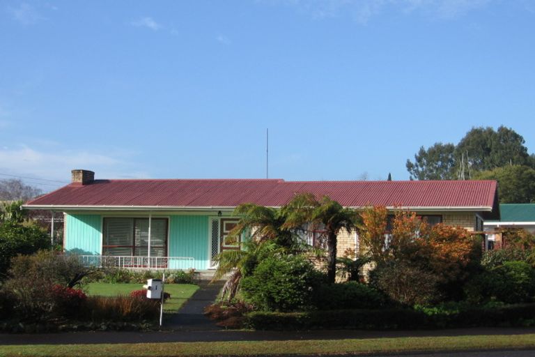 Photo of property in 1 Macmurdo Avenue, Glenview, Hamilton, 3206