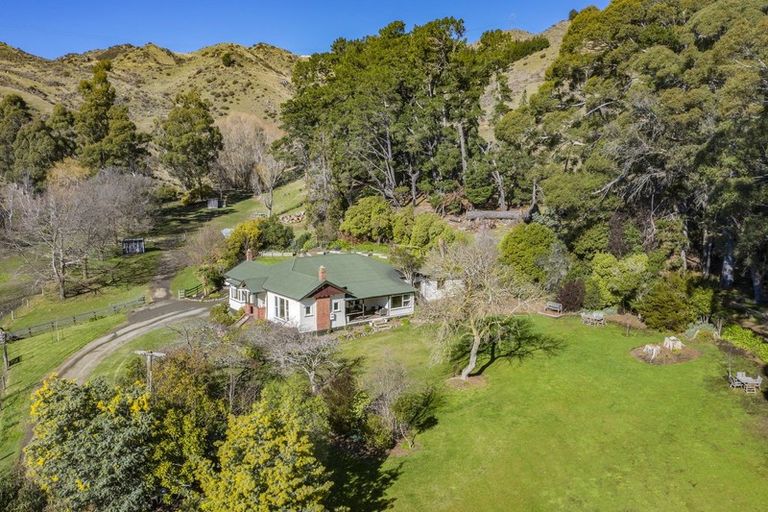 Photo of property in 244 Waikari Valley Road, Scargill, Amberley, 7483