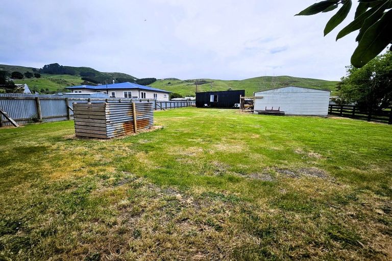 Photo of property in 20 Dundas Street, Porangahau, 4293