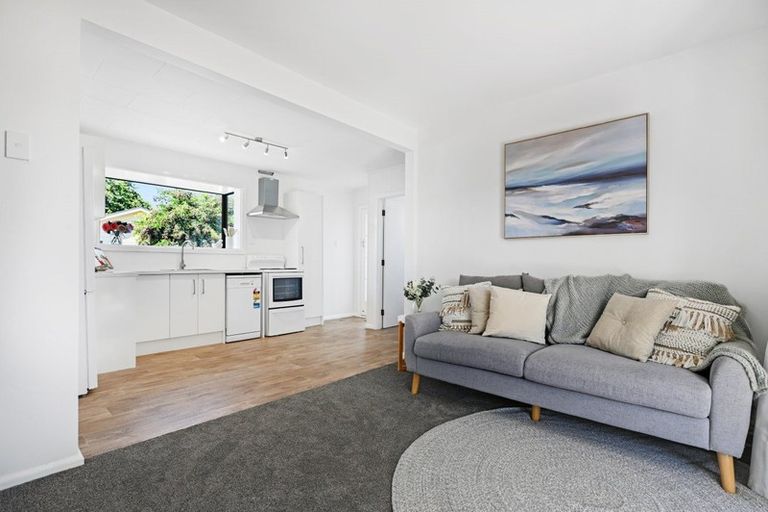 Photo of property in 1/279 Main South Road, Hornby, Christchurch, 8042