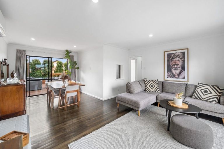 Photo of property in 1/72 Drake Street, Howick, Auckland, 2014