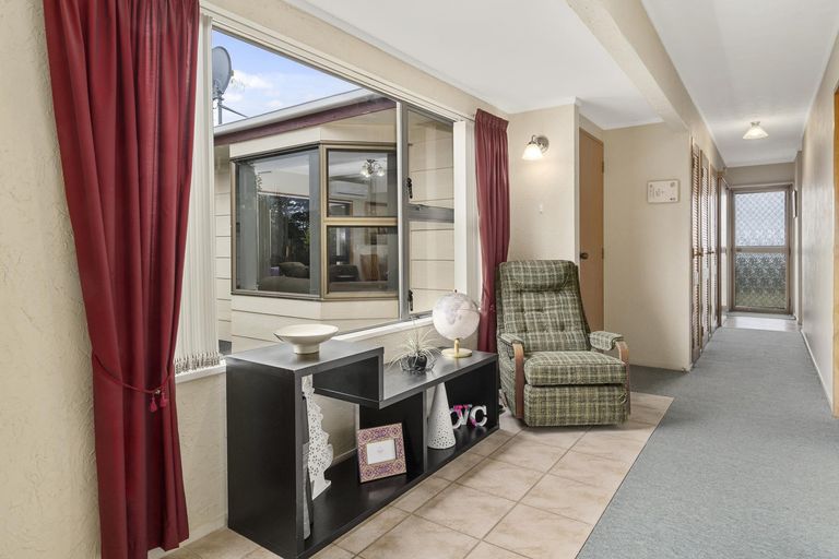 Photo of property in 65 Townhead Crescent, Bethlehem, Tauranga, 3110