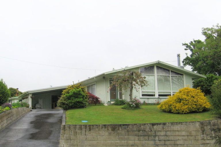 Photo of property in 1 Fairview Terrace, Paeroa, 3600
