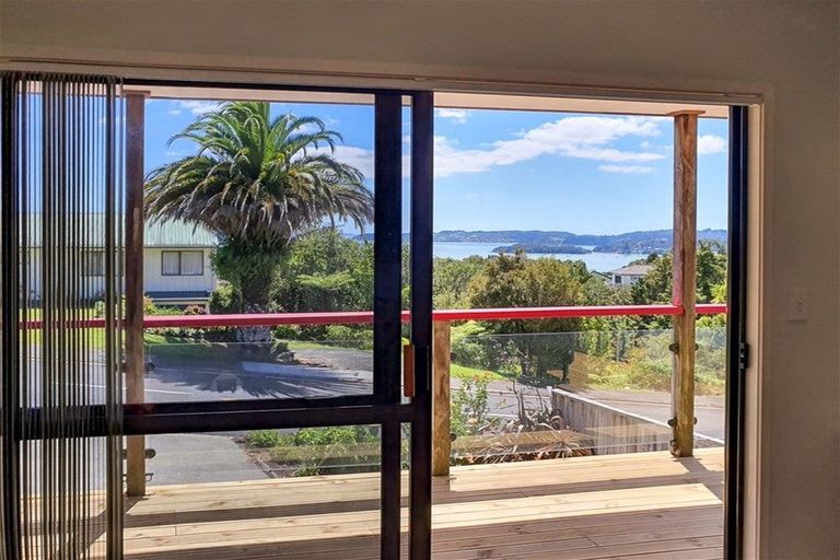 Photo of property in 98 Te Haumi Drive, Paihia, 0200