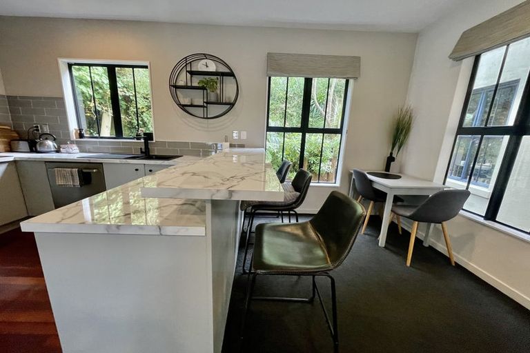 Photo of property in 358f The Terrace, Te Aro, Wellington, 6011