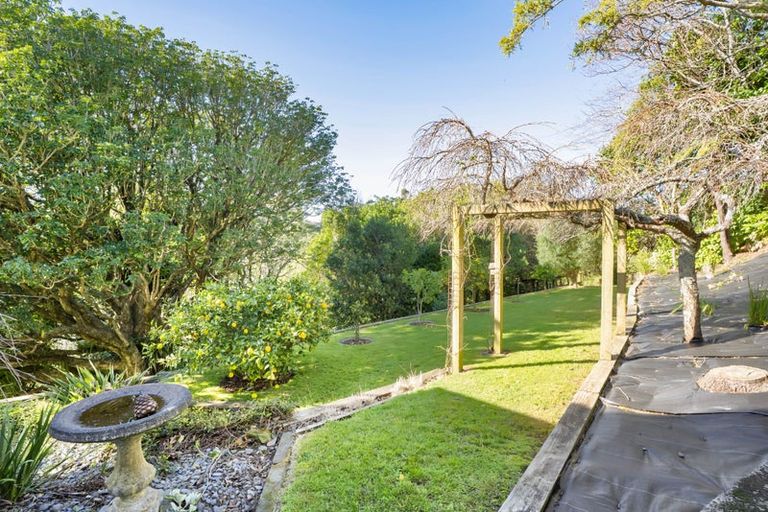 Photo of property in 28 Pararewa Drive, Whalers Gate, New Plymouth, 4310