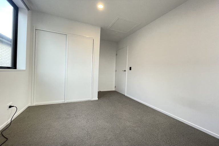 Photo of property in 11 Koral Lane, Broomfield, Christchurch, 8042