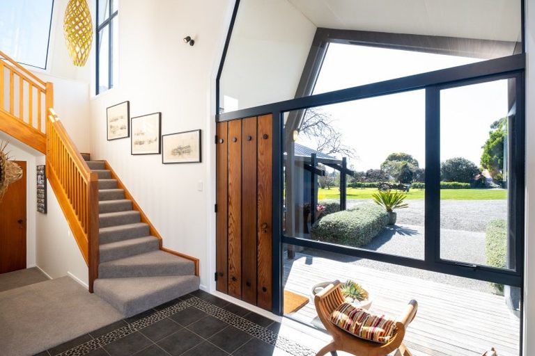 Photo of property in 35 Waimarama Road, Havelock North, 4294