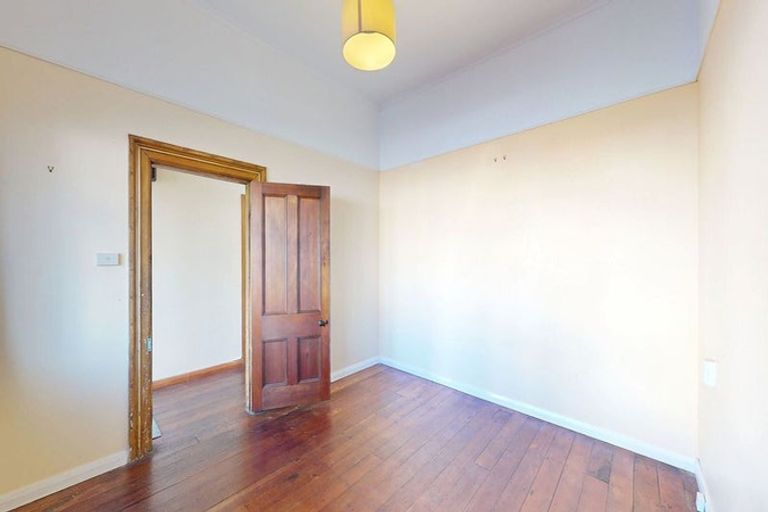 Photo of property in 23 Wilson Street, Newtown, Wellington, 6021