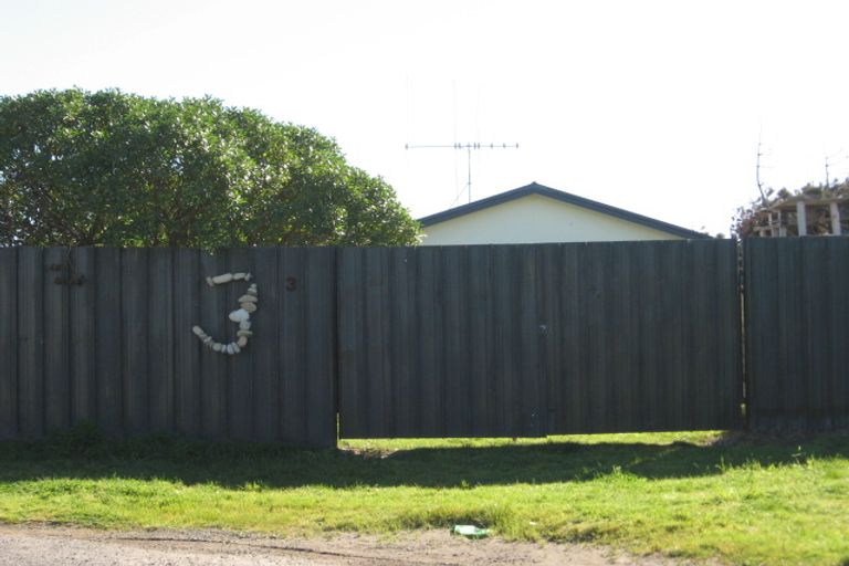 Photo of property in 3 Muritai Grove, Himatangi Beach, Foxton, 4891