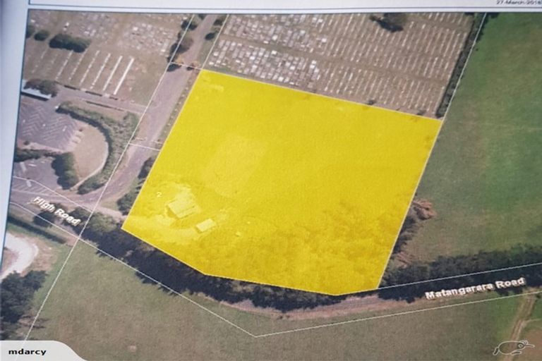 Photo of property in 2 High Road, Hawera, 4610