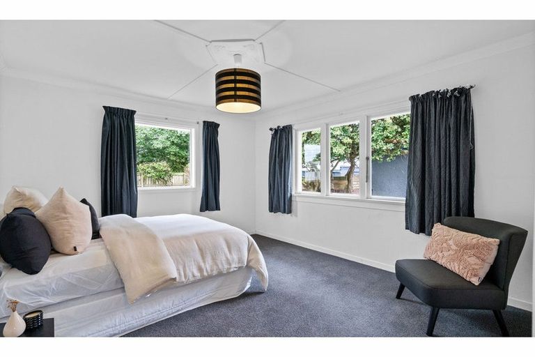 Photo of property in 12 Carron Street, Waverley, Invercargill, 9810