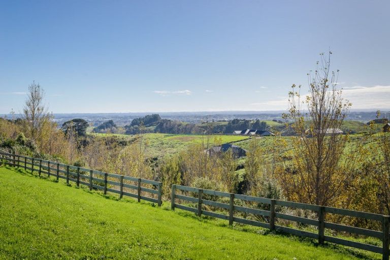 Photo of property in 117 Kingsdale Park Drive, Aokautere, Palmerston North, 4471
