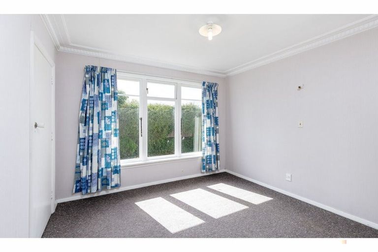 Photo of property in 39 Rhodes Street, Waimate, 7924