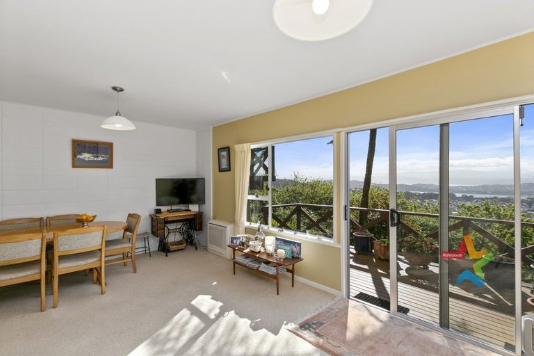 Photo of property in 2/1 Mana Street, Vogeltown, Wellington, 6021