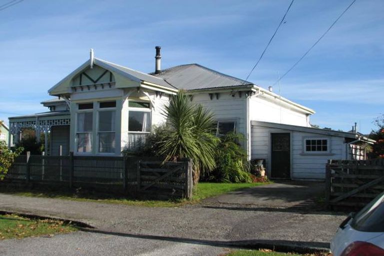 Photo of property in 95 Peel Street, Westport, 7825