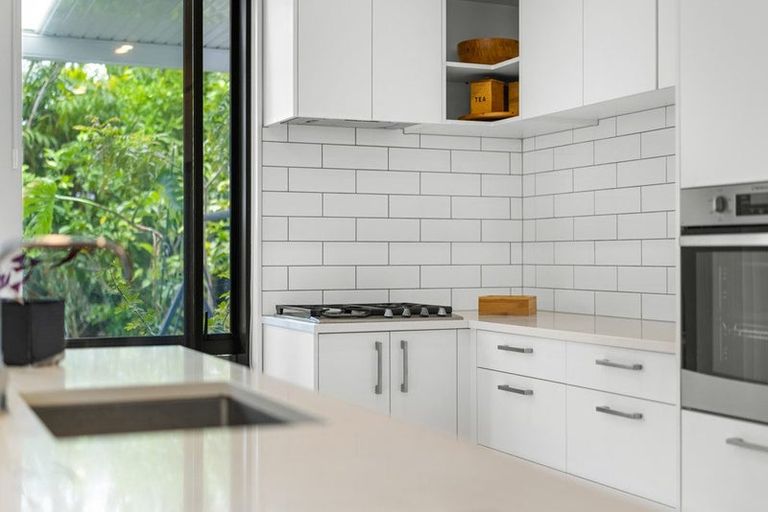 Photo of property in 21 Grey Warbler Road, Hobsonville, Auckland, 0616