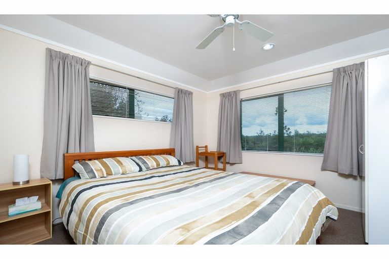 Photo of property in 80 Puke Road, Kumeu, 0891
