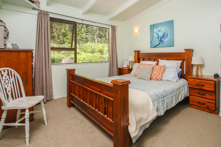 Photo of property in 45 Wiroa Road, Kerikeri, 0293