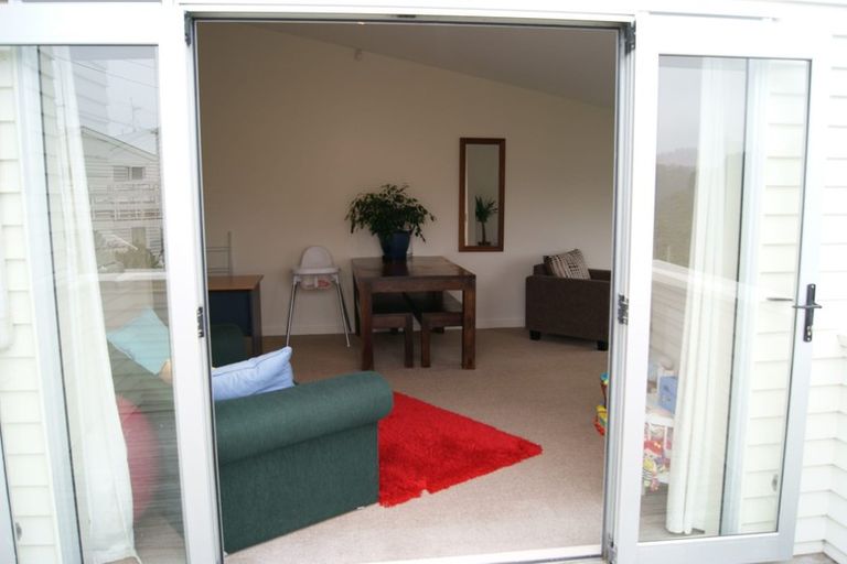 Photo of property in 59a Mandalay Terrace, Khandallah, Wellington, 6035