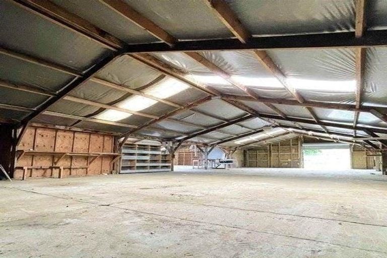 Photo of property in 235 Victoria Street West, Pukekohe, 2120