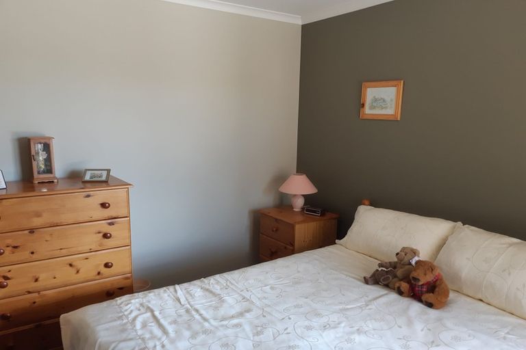 Photo of property in 69 Magellan Rise, Flagstaff, Hamilton, 3210