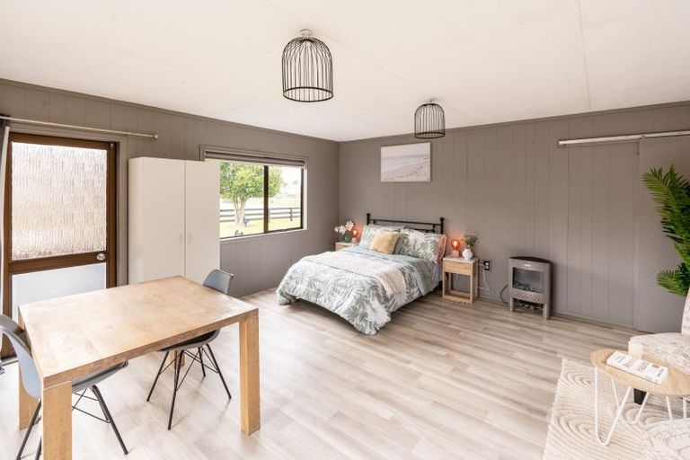 Photo of property in 28 Mahi Road, Te Kauwhata, 3710