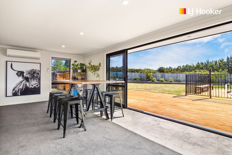 Photo of property in 90 Severn Street, Green Island, Dunedin, 9018