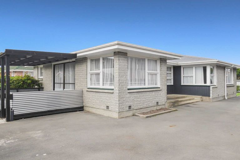 Photo of property in 32 Reynolds Avenue, Bishopdale, Christchurch, 8053