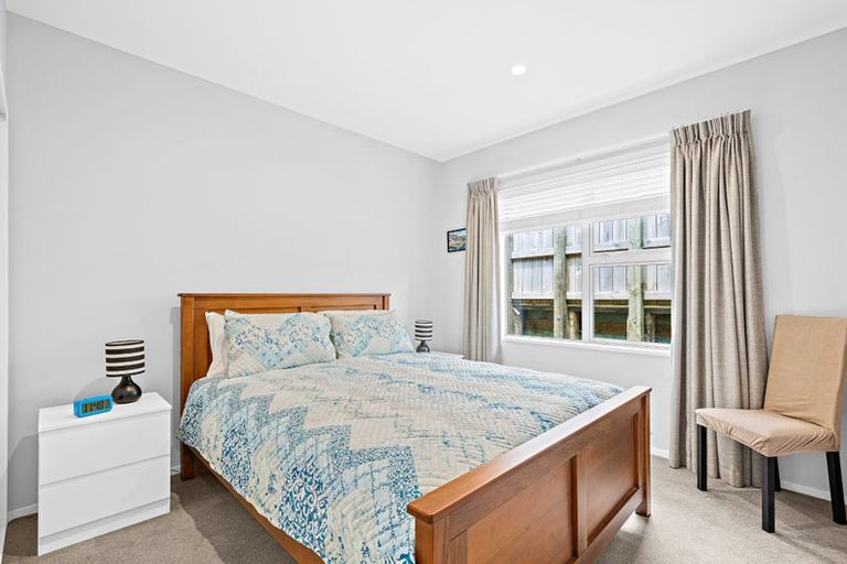 Photo of property in 32 Fairwater Road, Warkworth, 0910