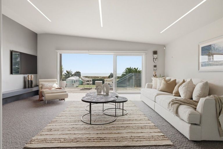 Photo of property in 1025b Papamoa Beach Road, Papamoa Beach, 3118