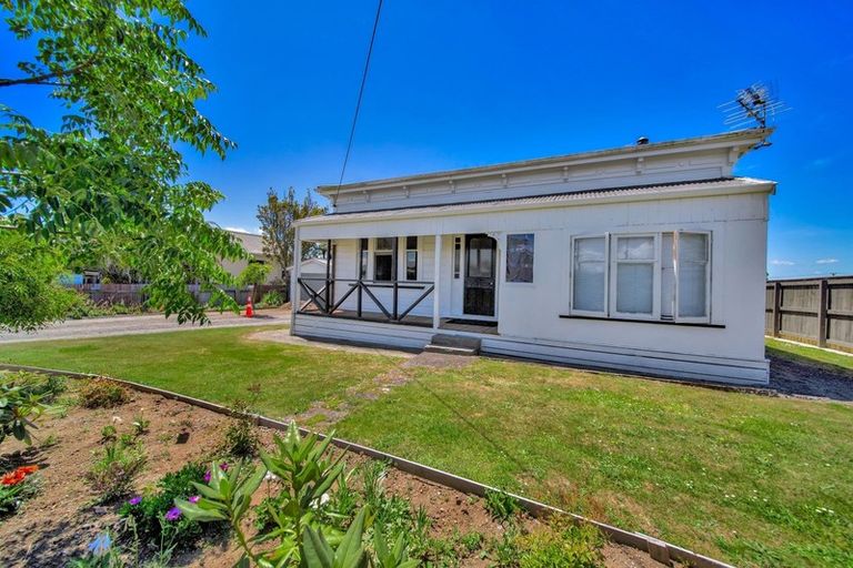 Photo of property in 112 Orlando Street, Stratford, 4332