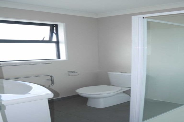 Photo of property in 56 Fairfield Avenue, Addington, Christchurch, 8024