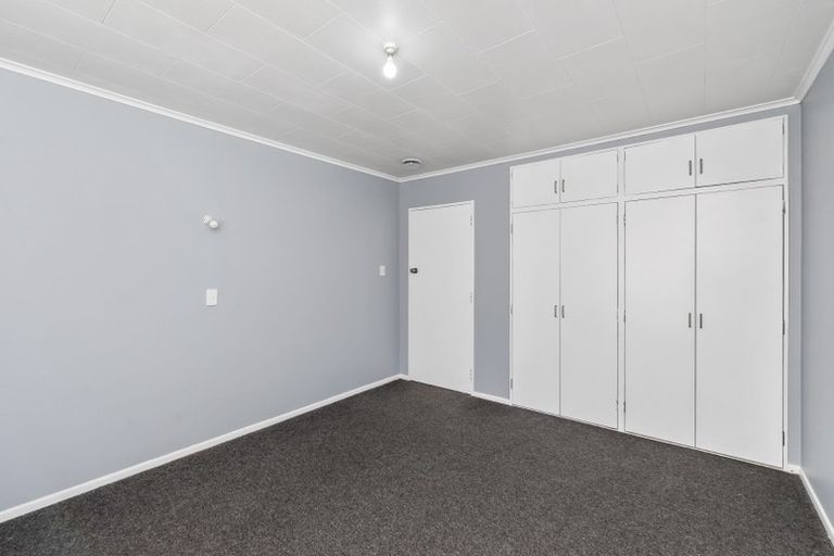 Photo of property in 14 Grenville Street, Levin, 5510