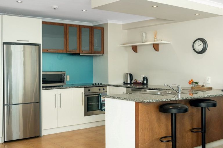 Photo of property in 102/178 Marine Parade, Mount Maunganui, 3116