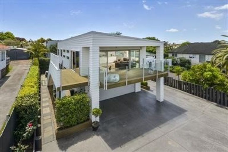 Photo of property in 72 Francis Street, Hauraki, Auckland, 0622