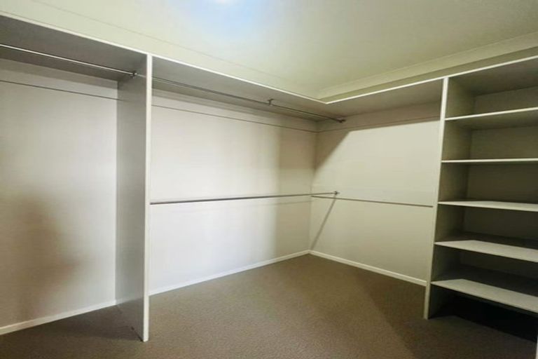 Photo of property in 46 Westpark Drive, Burnside, Christchurch, 8053
