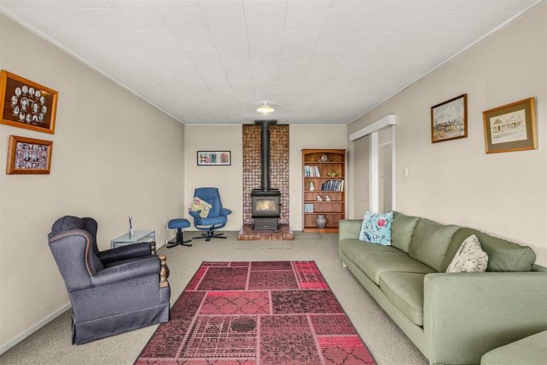 Photo of property in 45 Domett Street, Westport, 7825